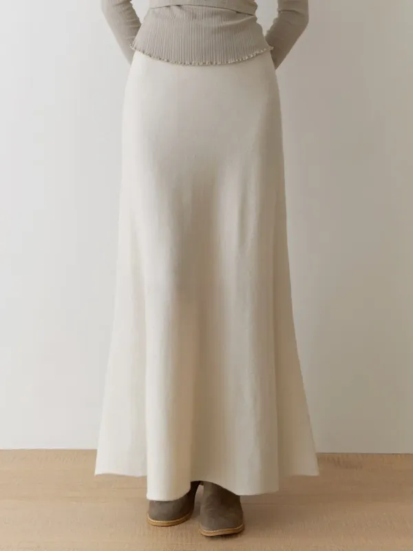 Ooze knit flare skirt (cream)