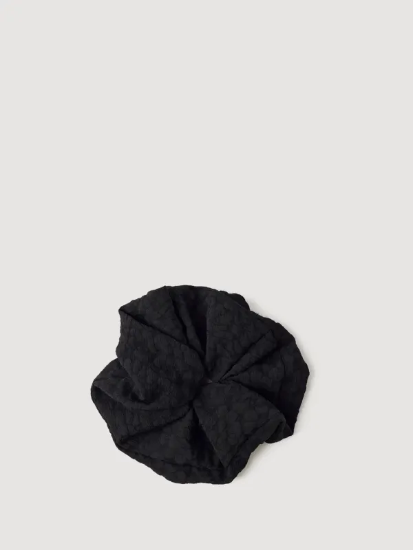 Flower Scrunchie Black