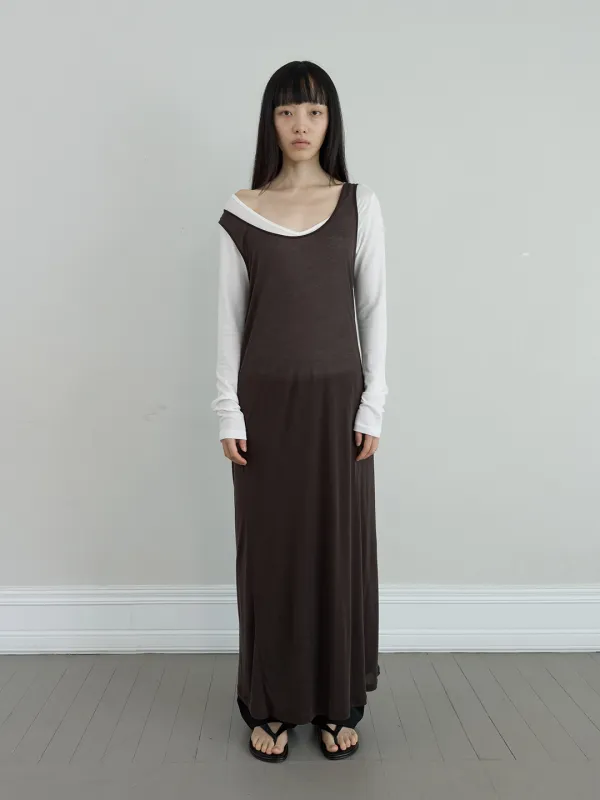 MINIMAL MAXI SLEEVELESS DRESS IN DARK BROWN