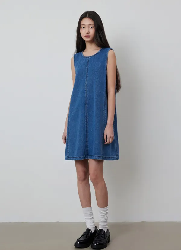 Denim Back-open Sleeveless Dress_BLUE