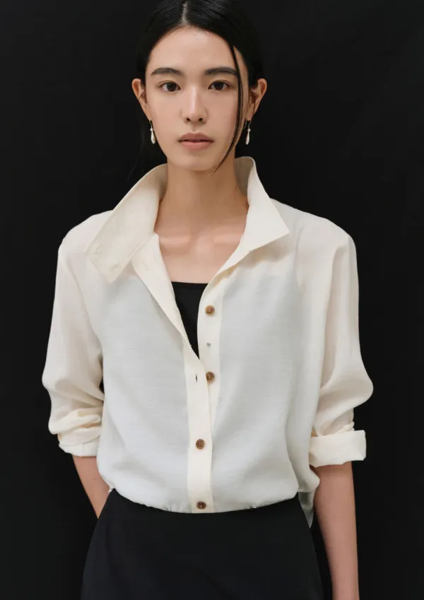 알토 하이넥 버튼 블라우스
