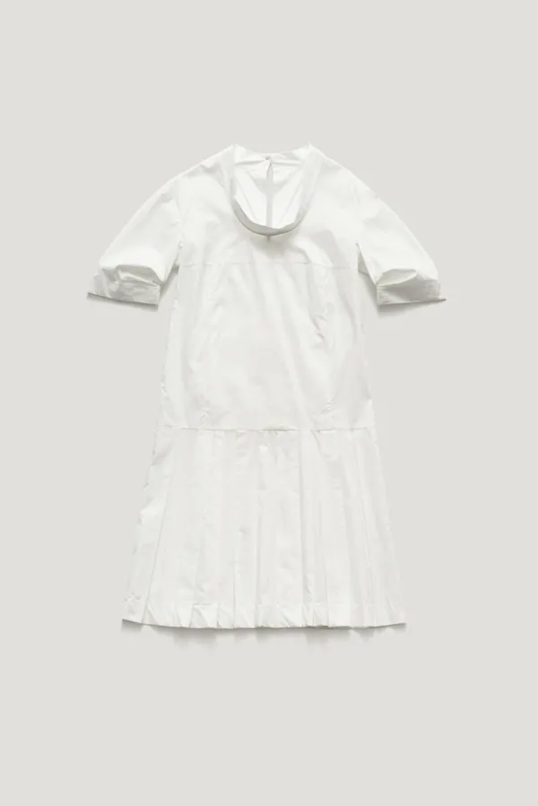 [EXCLUSIVE] FABLE PLEATED DEEP U-NECK DRESS_IVORY / ₩189,000  ->  ₩170,100 (10%)