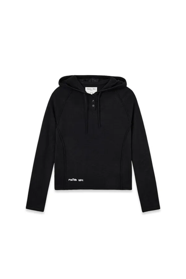 BUTTON HOODY RAGLAN KNIT TOP IN BLACK