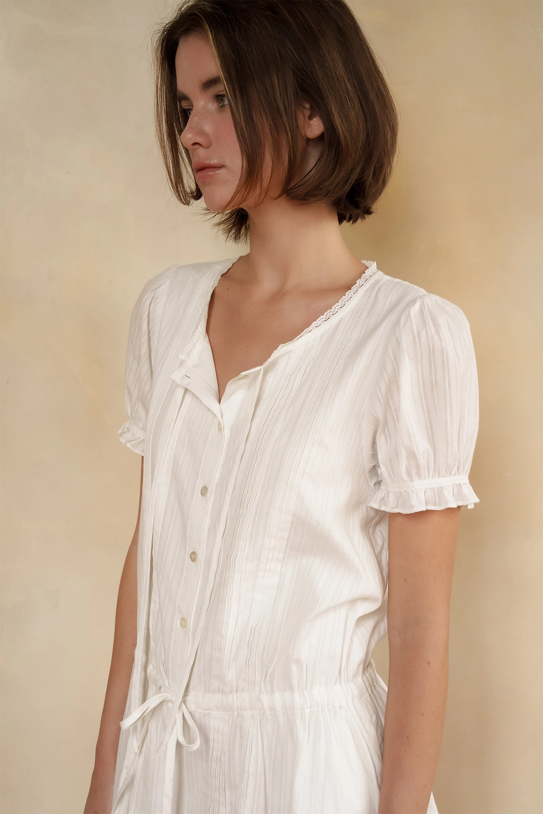 샤드라마 DRAW STRING PINTUCK DRESS [WHITE] 상품 이미지 2