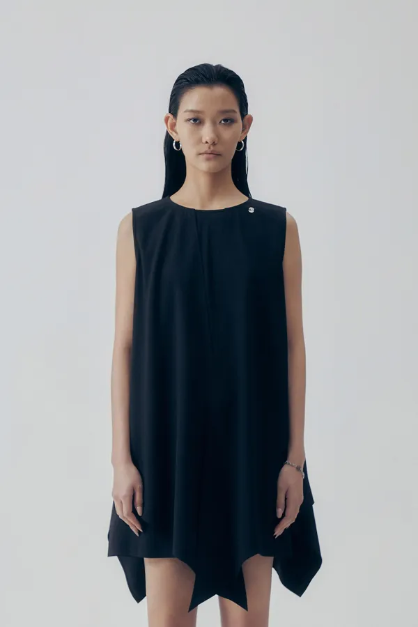 Soa Double Layered One-piece [ Black ]