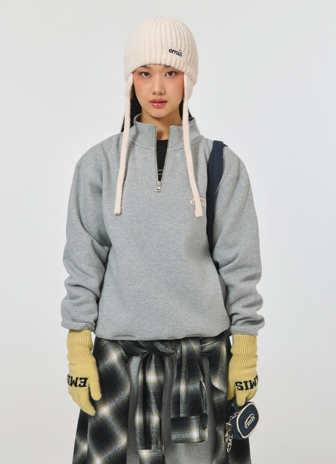 이미스 HALF ZIP-UP LOGO SWEAT SHIRT-MELANGE GRAY 상품 이미지 2