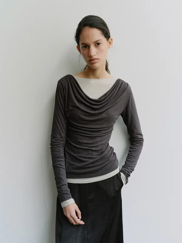 [SET] TIS DRAPE BOATNECK LAYERED TOP_CHARCOAL & L-GREY