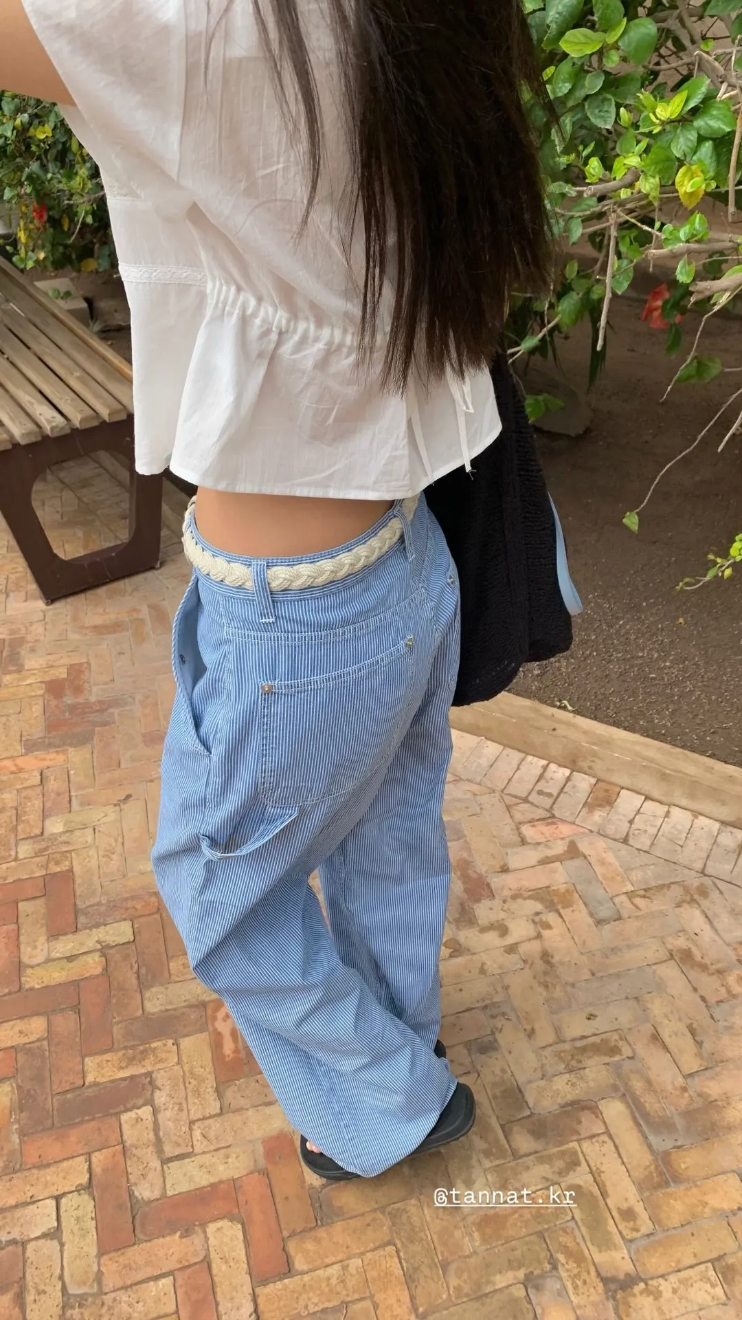 타낫 스트라이프 팬츠 스타일링