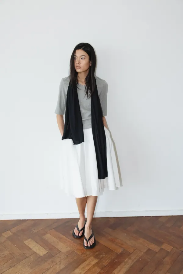 Essential V-Neck Top (Melange Grey)