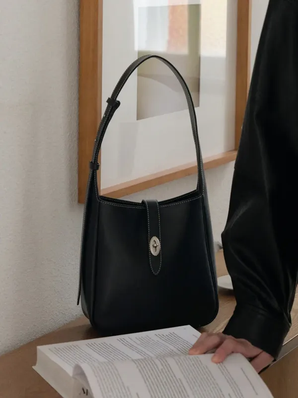 Classic Belt Mini Shoulder Black