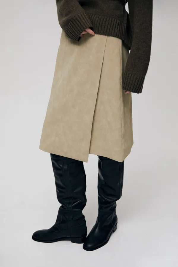 Barn Leather Wrap Skirt (Yellow Beige)