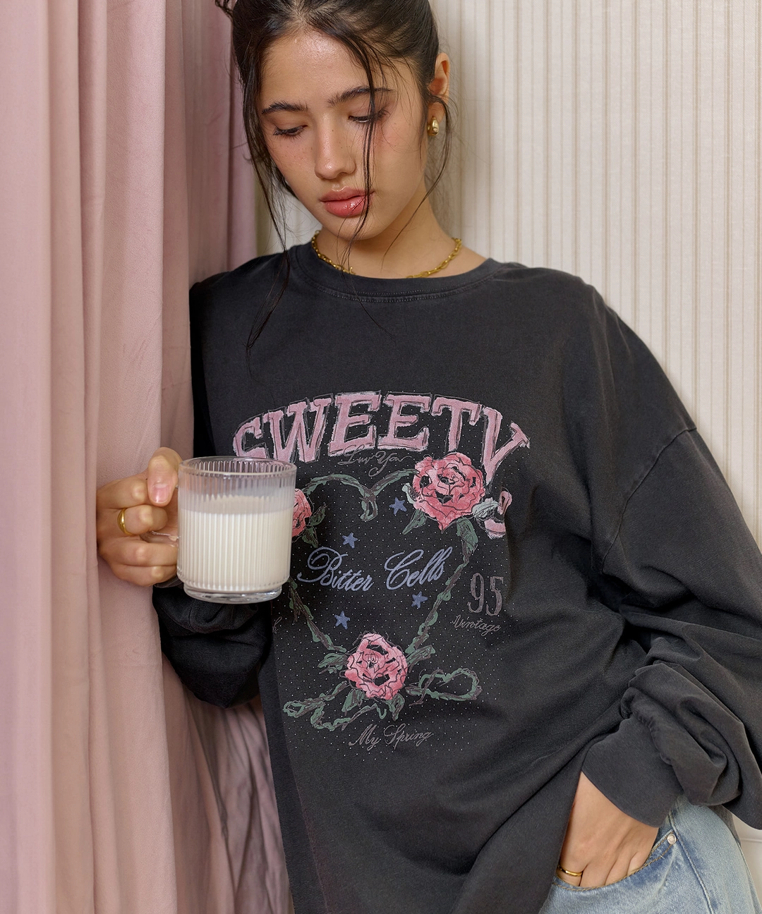 비터셀즈 Rose Petal Long Sleeve-Pigment Charcoal 상품 이미지 2