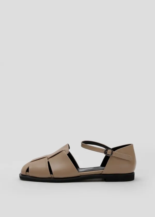 ROMAN SANDAL [C2S06 BE]