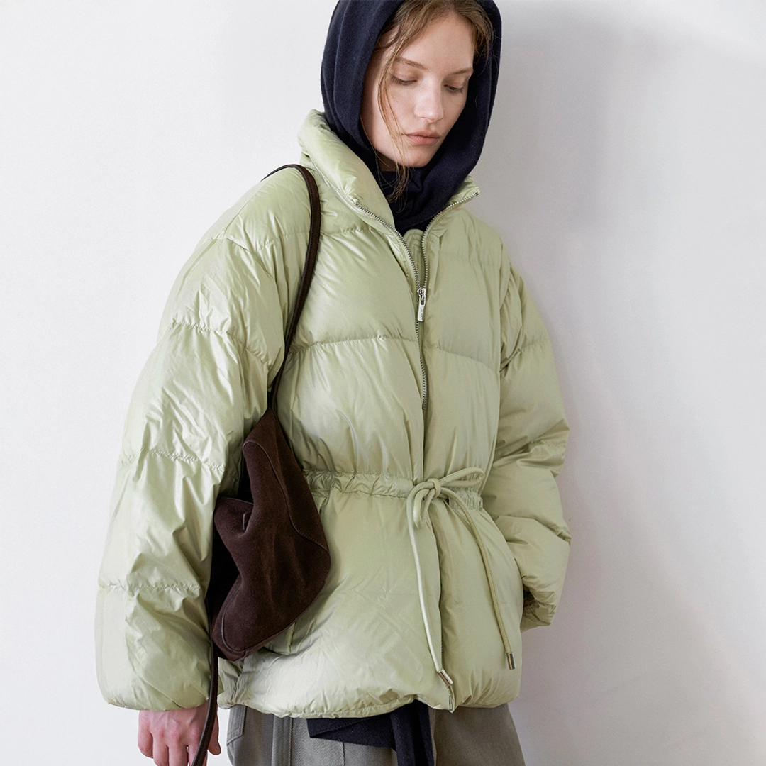 아뜰리에 나인 (JP-608)HIGH NECK GLOSSY DOWN JUMPER 상품 이미지 2