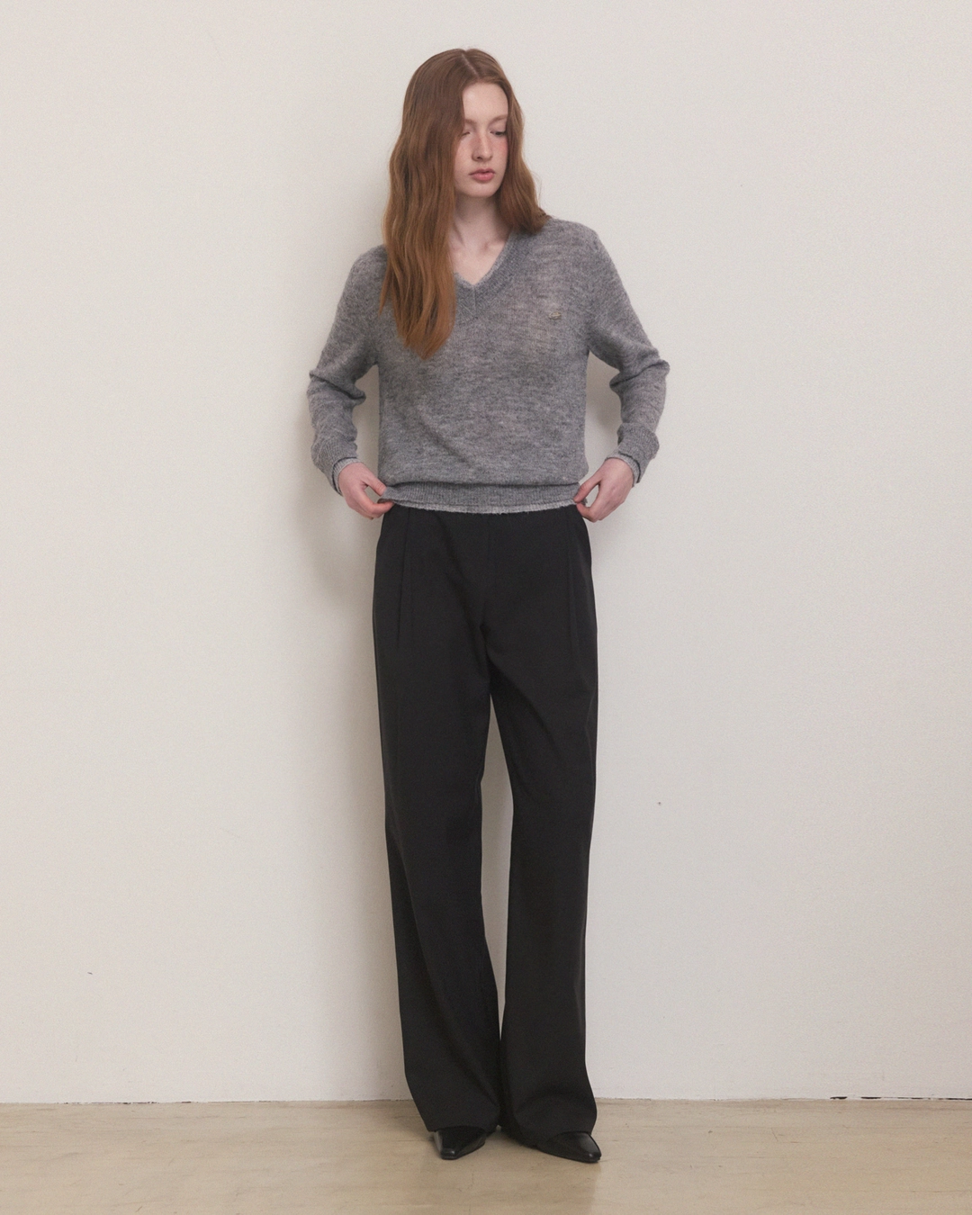 어다울 Winter pintuck straight fit slacks - black 상품 이미지 2