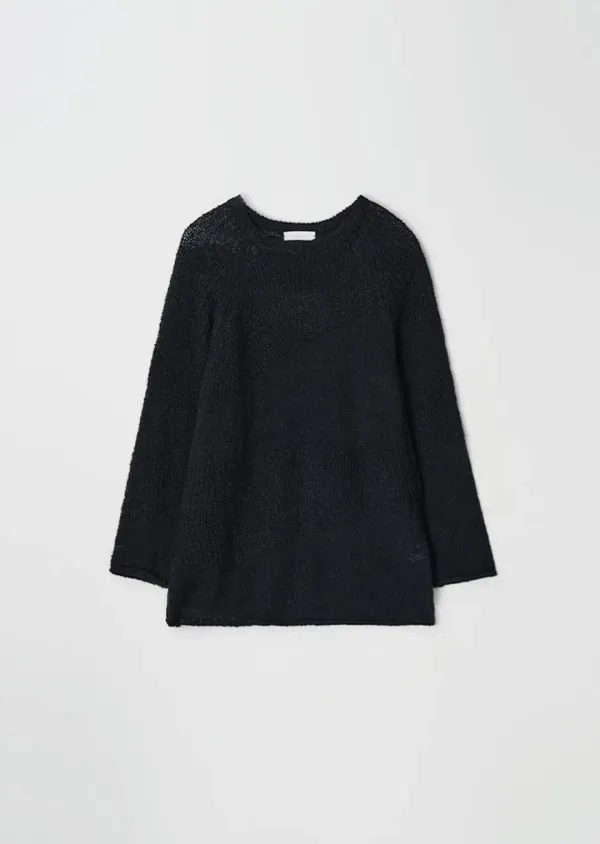 boucle embossing knit sweater-black