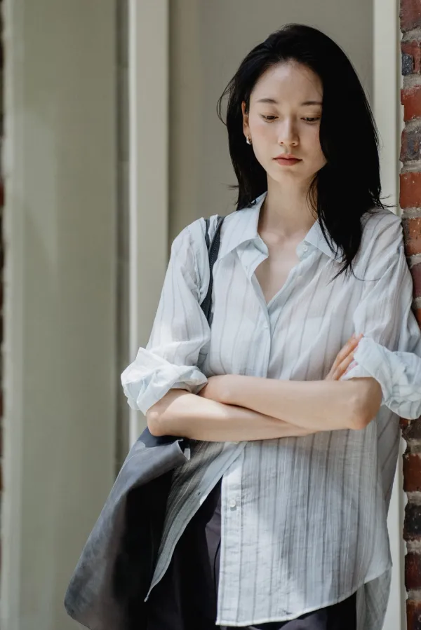 20919_Quiet stripe fluid shirt