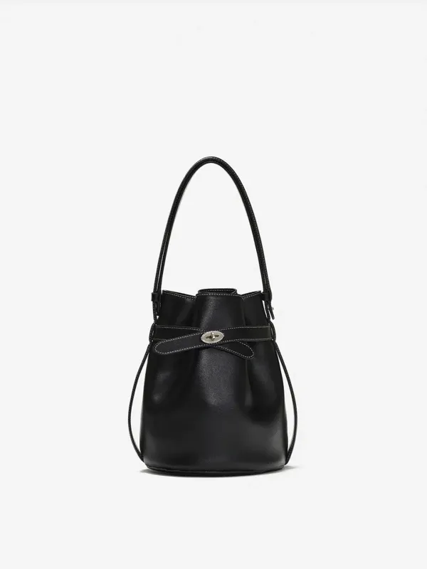 Classic Belt Bucket Bag Black