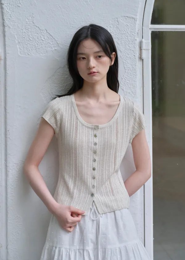 [5/29 예약배송] [별밤 PICK] AIRY CAP-SLEEVE CARDIGAN (ecru)