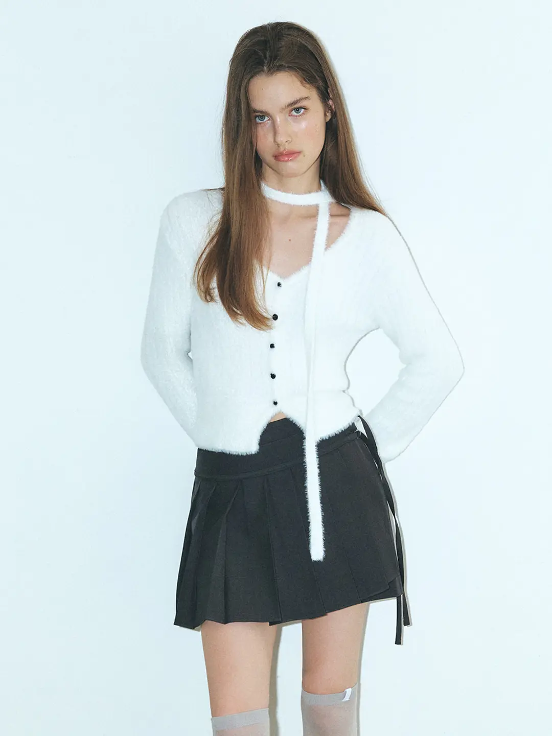 에트몽 Fluffy Scarf Knit Cardigan, Ivory 상품 이미지 1