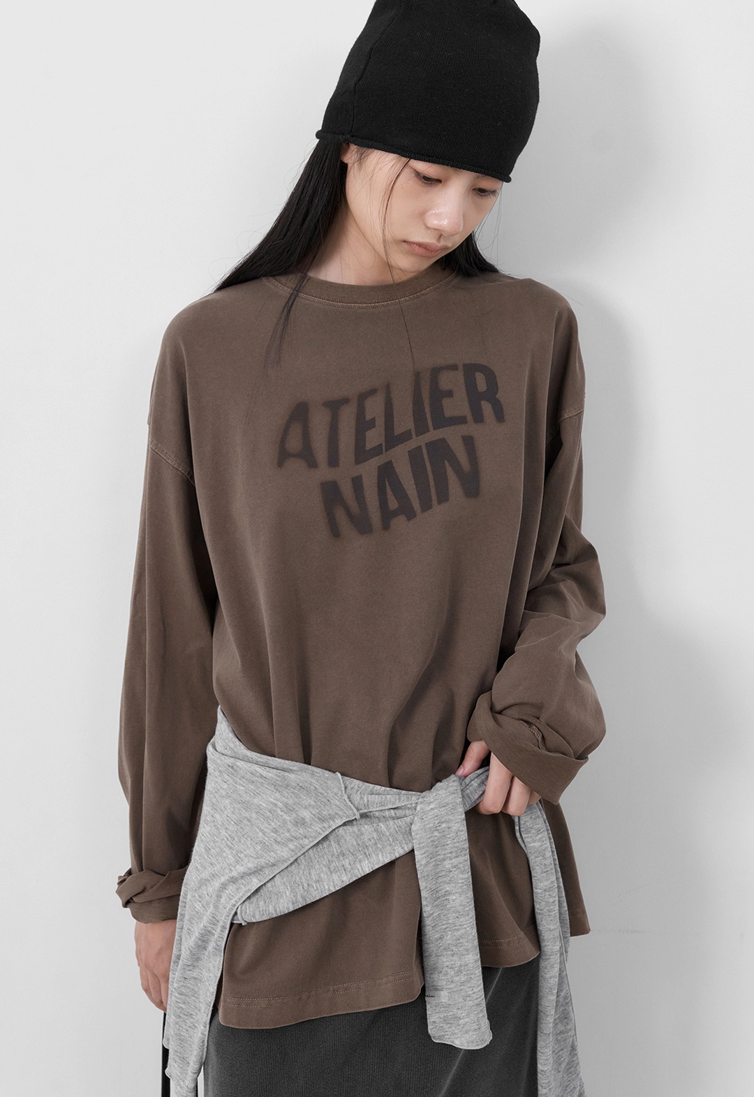 아뜰리에 나인 (T-7268)BLUR LOGO PIGMENT TEE 상품 이미지 3