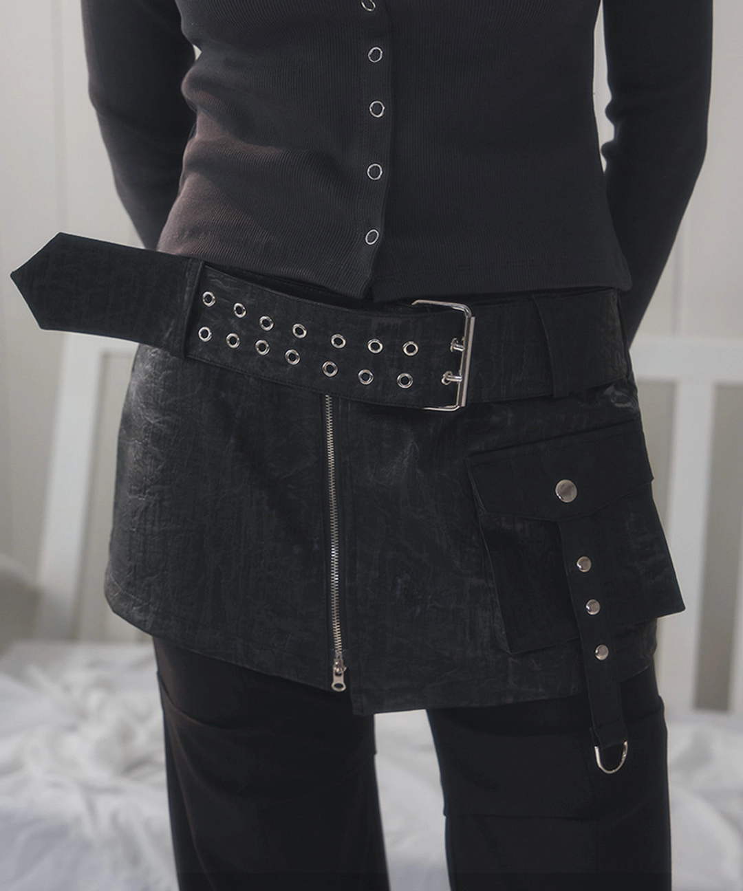로제프란츠 Belt pocket layered skirt [Black] 상품 이미지 2