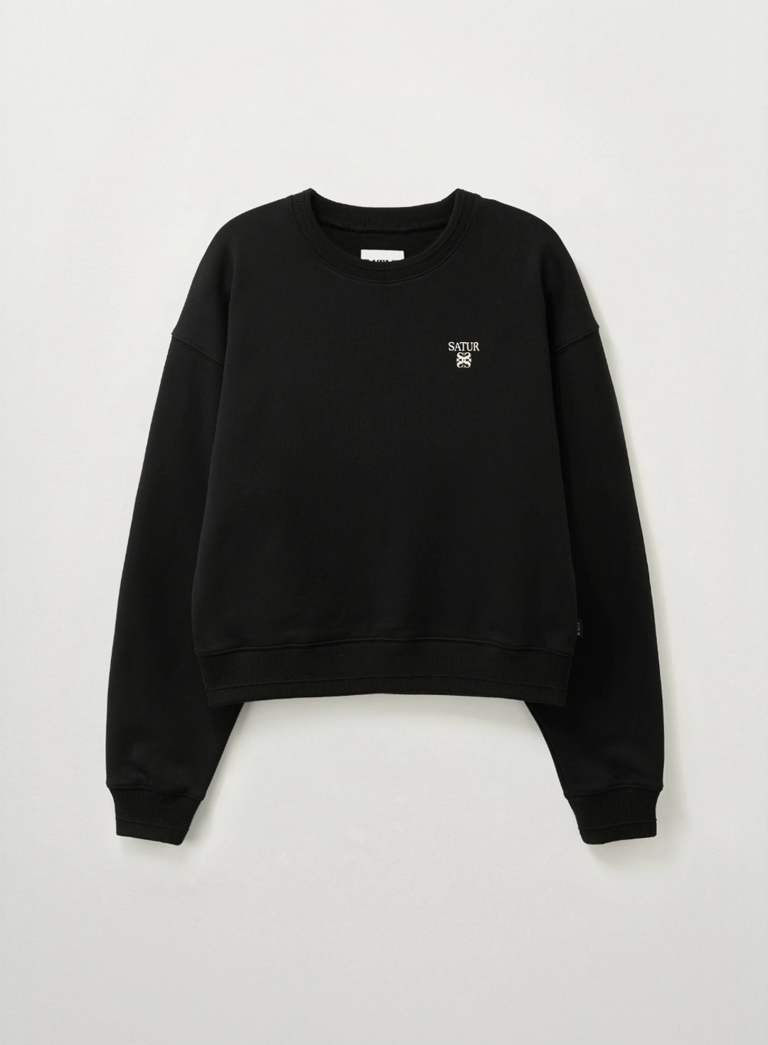 세터 (W) Loren Small Logo Basic Crop Sweatshirt - Black 상품 이미지 1