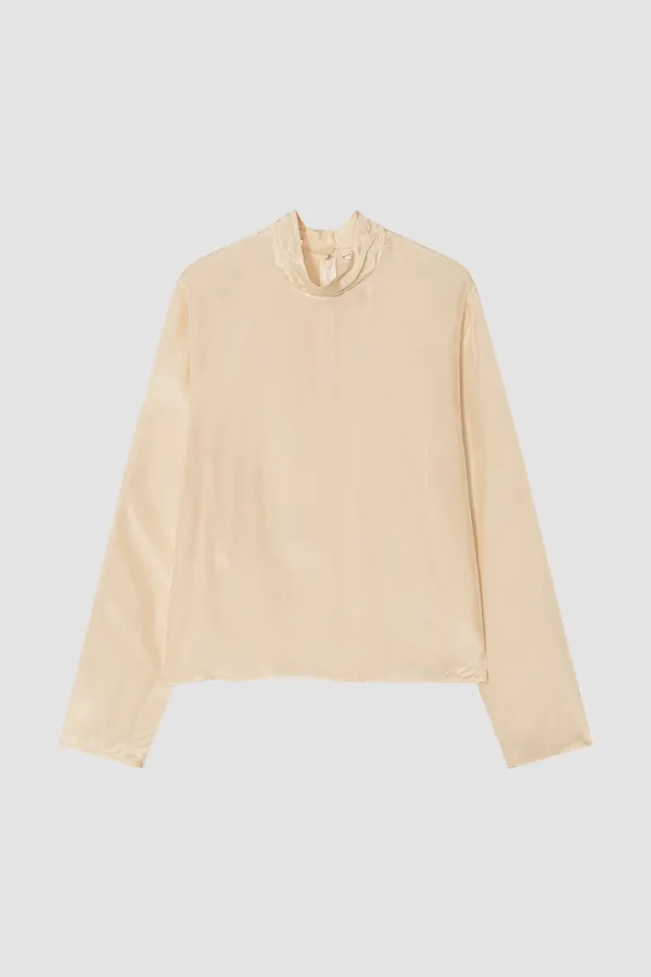 HALF NECK TIE BLOUSE_GLOSSY BEIGE