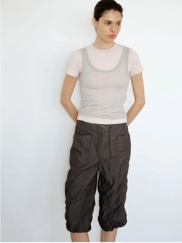[ 예약배송 : 5/26 ] TIR SHIRRED PARACHUTE PANTS_ASH BROWN