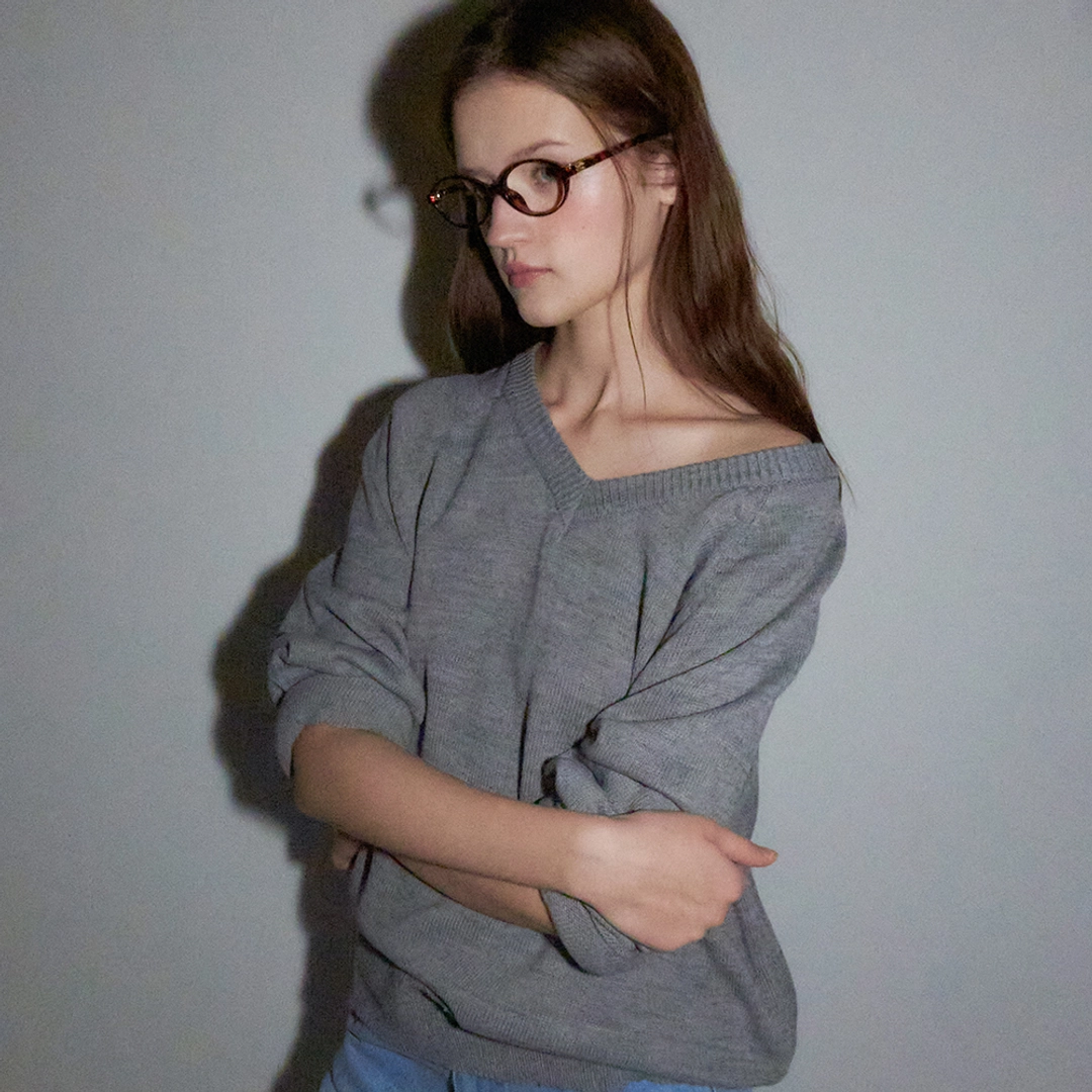 론론 COZY LOOSE FIT V NECK KNIT MELANGE GREY 상품 이미지 2