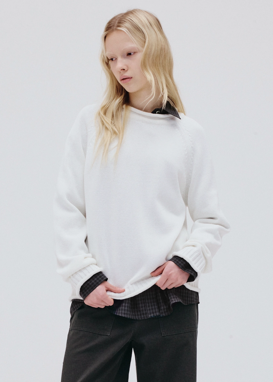 블루브릭 Rolled neck knit (ivory) 상품 이미지 1