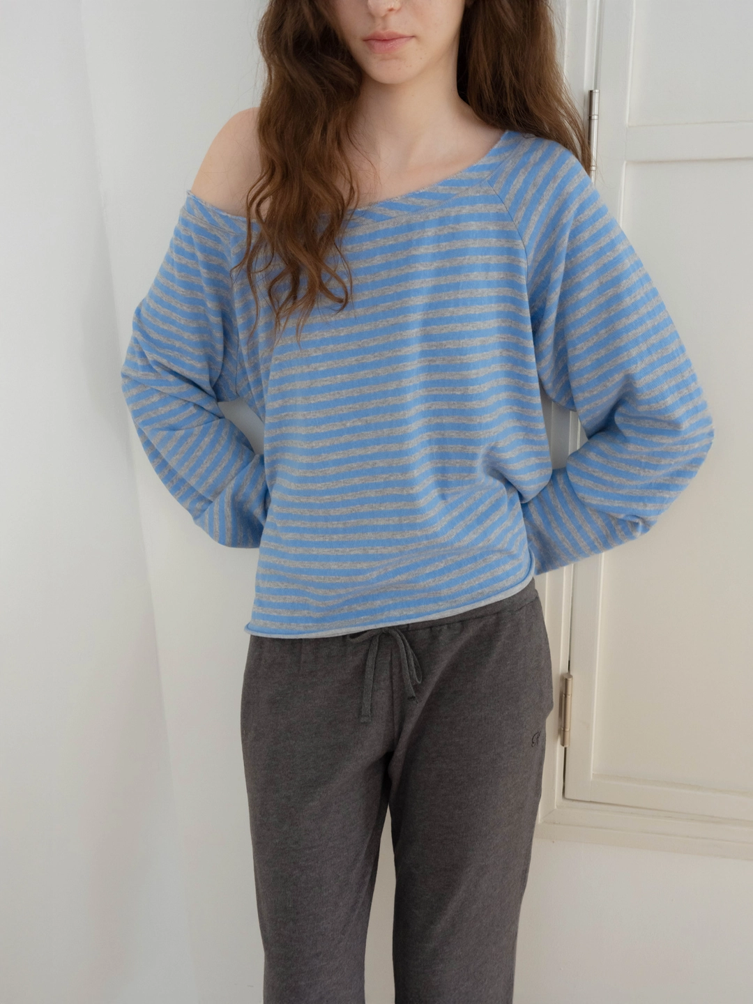 헤더먼트 vintage stripe off - shoulder tee (blue) 상품 이미지 3