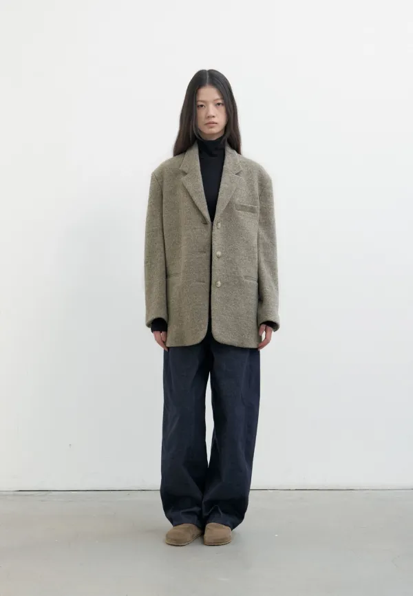 3 button wool boucle jacket (beige)