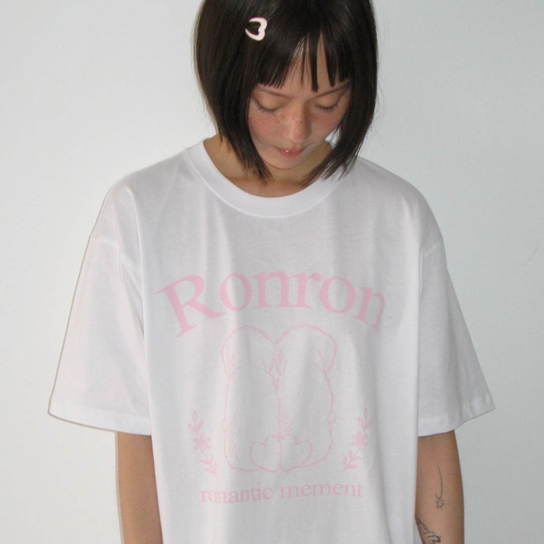 론론 PUPPY TAILS BASIC FIT T SHIRT WHITE PINK 상품 이미지 1