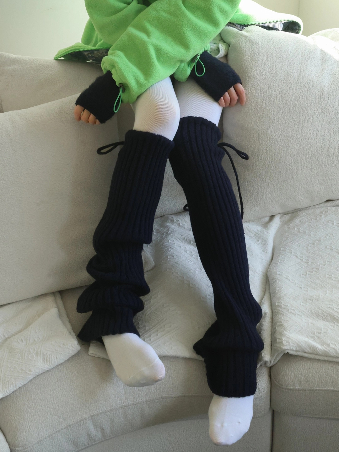 포에브 Drawstring Leg Warmer - Navy 상품 이미지 2