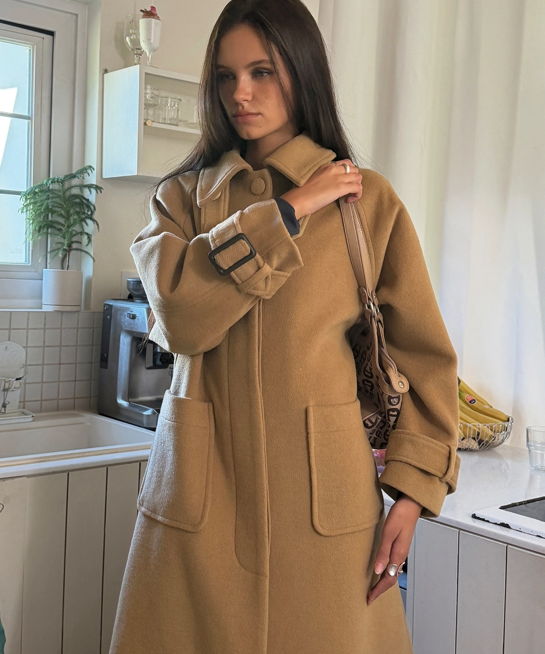 비터셀즈 Nova Wool Balmacaan Coat-Camel 상품 이미지 2