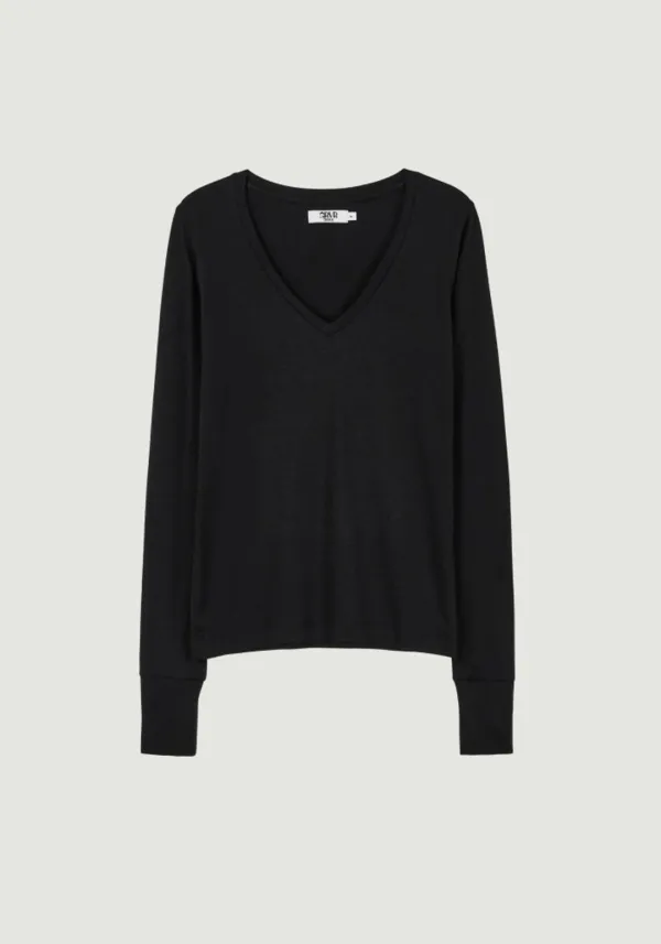 ROSY V-NECK SLEEVE