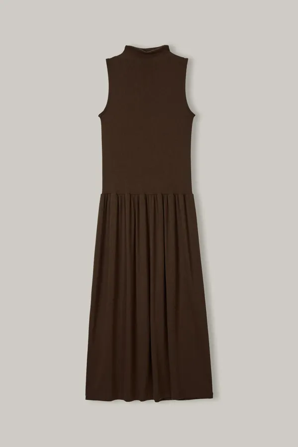 DR011 Drop-Waist Shirring Dress (Brown)