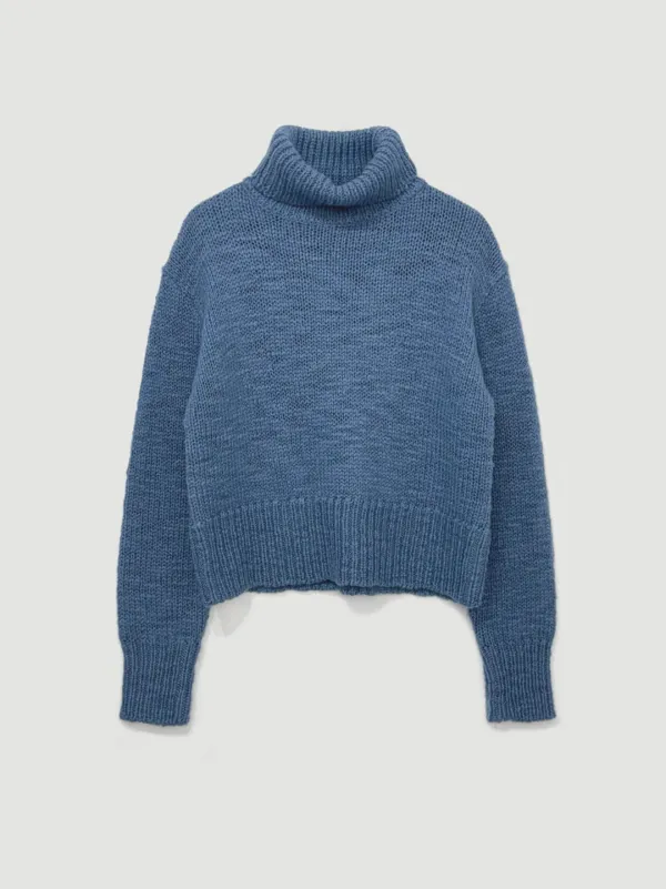 Turtle neck knit (클래식블루)
