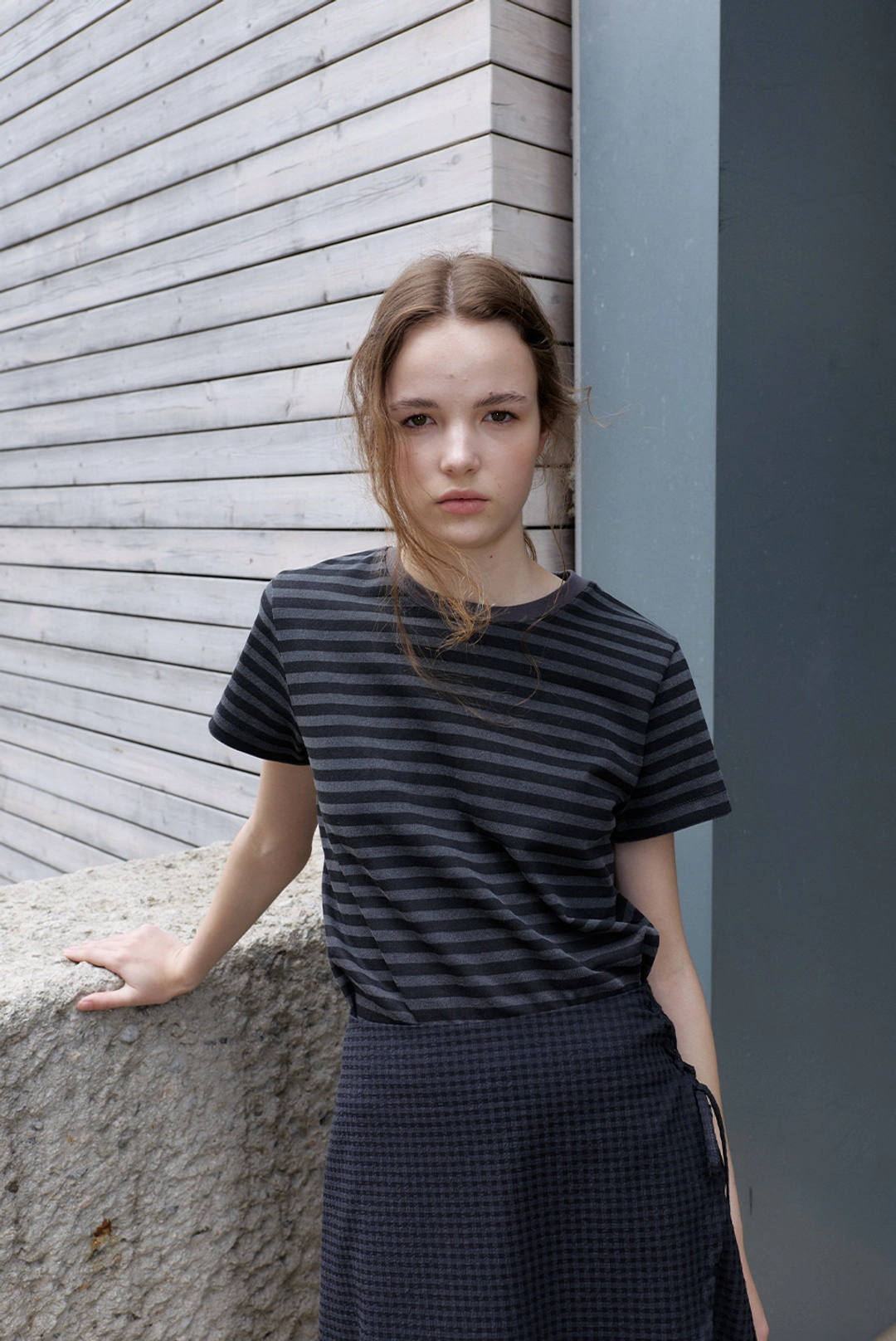 브렌다 브렌든 baker striped tee - charcoal 상품 이미지 2