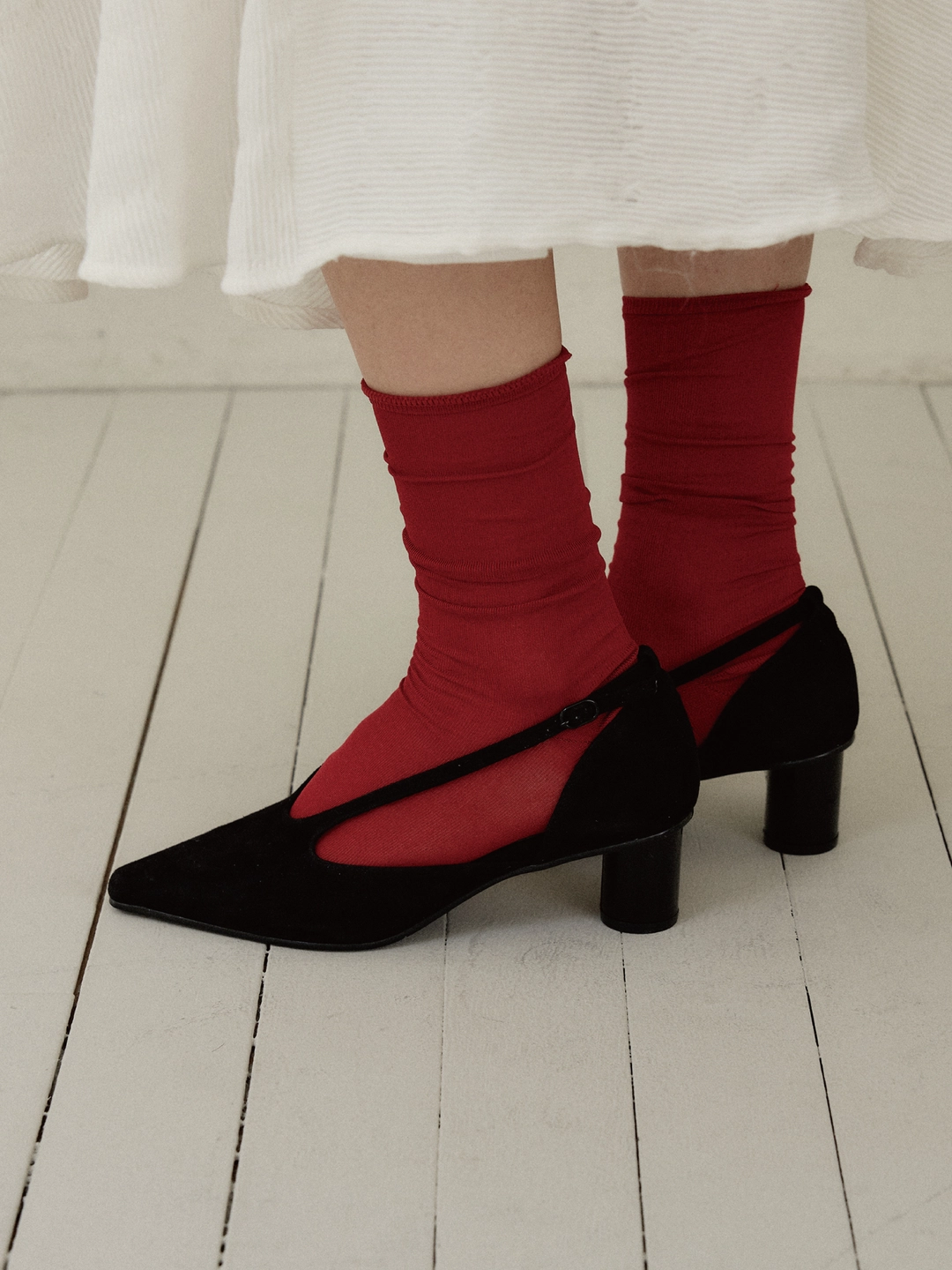 러브듀이 V STRAP pumps / 블랙스웨이드 상품 이미지 2