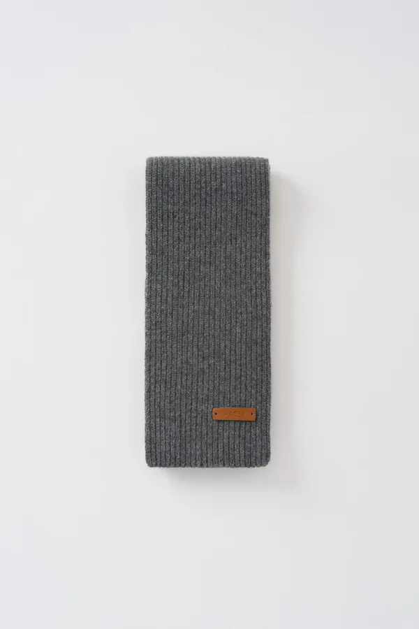 Toa Knit Muffler