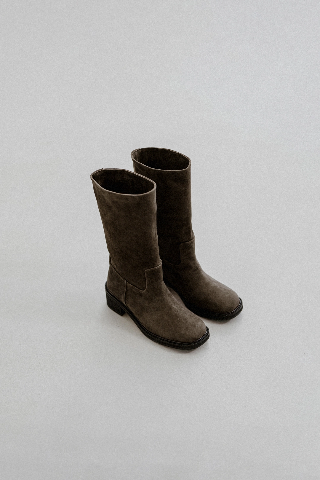 스앨더 43011_Suede middle boots 상품 이미지 1
