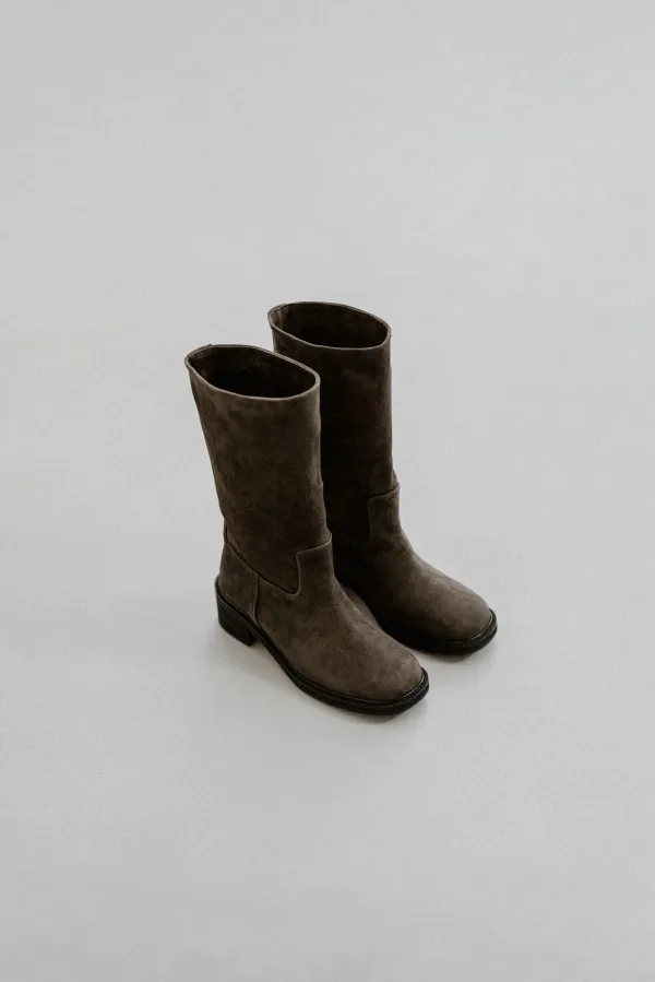 43011_Suede middle boots