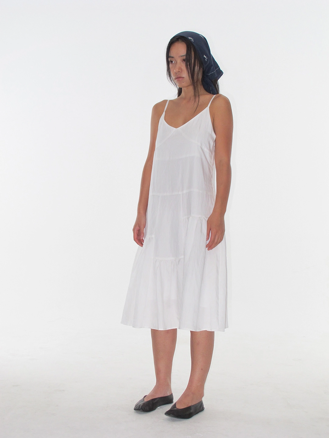 쏘딩키브레드 Sander White Dress 상품 이미지 2