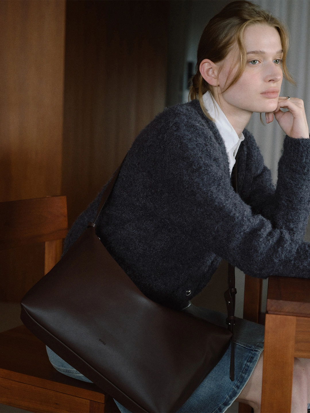 오브히 카르벤 크로스백 Carven Cross Bag_Dark Brown 상품 이미지 2