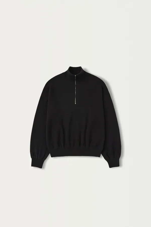 Soft collar half zip-up (Black)