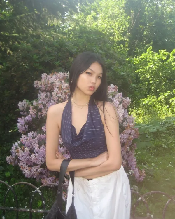 @hairu0125Draping Halter Top (Navy)