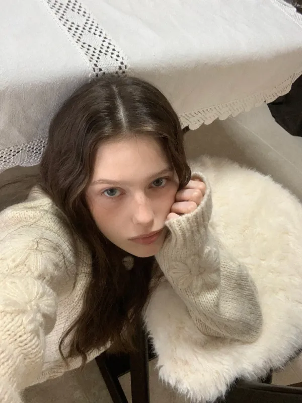 [공홈 Exclusive] Melty-mallow knit cardigan (beige)