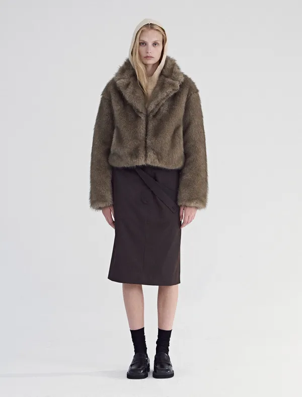 CROPPED FAUX FUR JACKET [BEIGE]